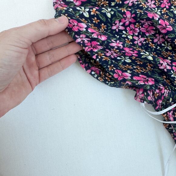 LULUS Cross Back Flowy Floral‎ Romper Womens Small Navy Pink - Picture 5 of 7
